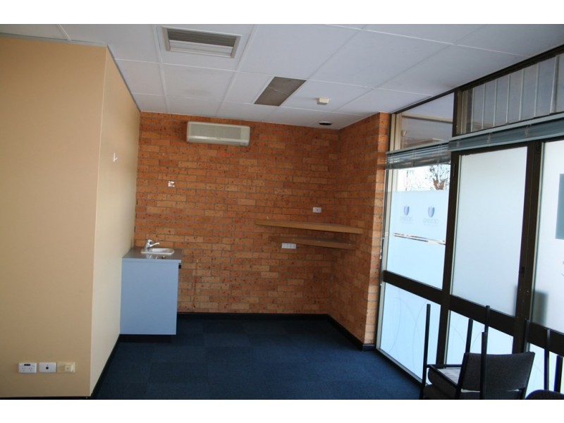 26 Bourke Street, Tamworth NSW 2340