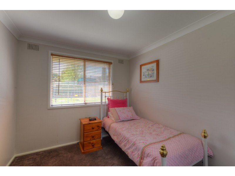 12 Carthage Street, Tamworth NSW 2340