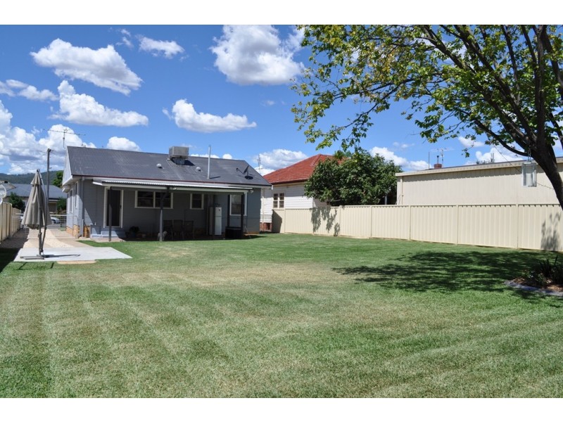 35 Hercules Street, Tamworth NSW 2340