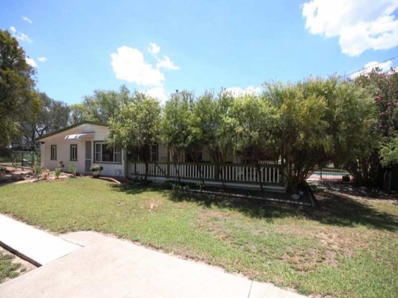 377 Burgmanns Lane, Tamworth NSW 2340