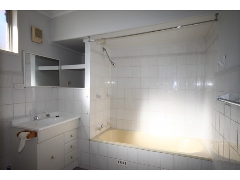 14 Terry Street, Tamworth NSW 2340