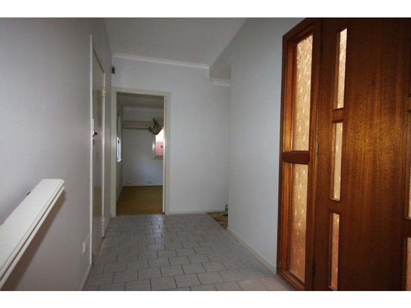 14 Terry Street, Tamworth NSW 2340