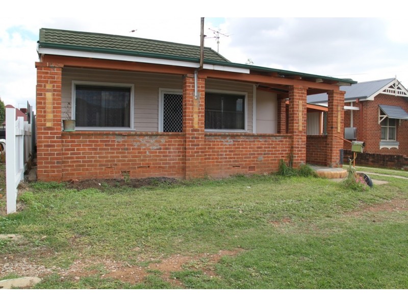 7 Denne Street, Tamworth NSW 2340