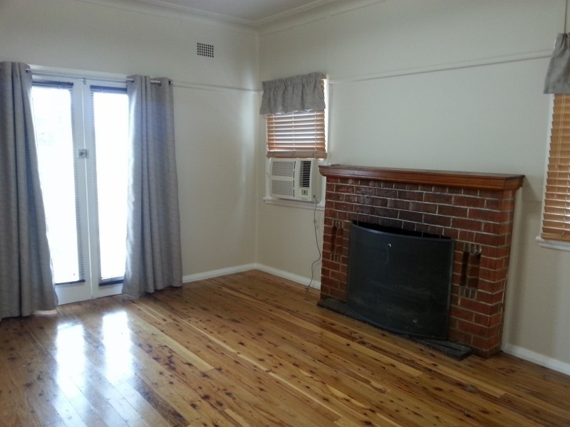 1 Robina Street, Tamworth NSW 2340