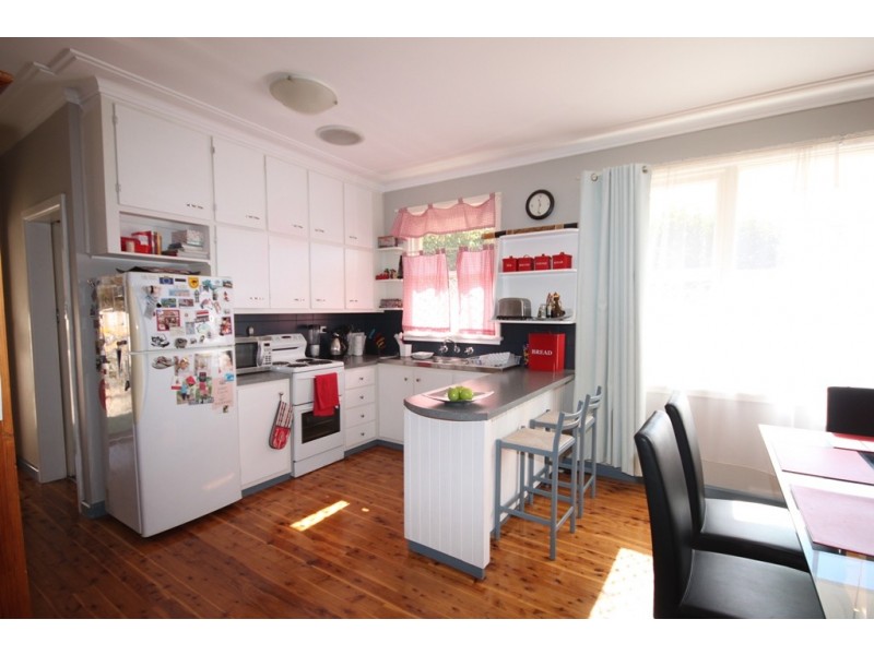 1/17 Diane Street, Tamworth NSW 2340