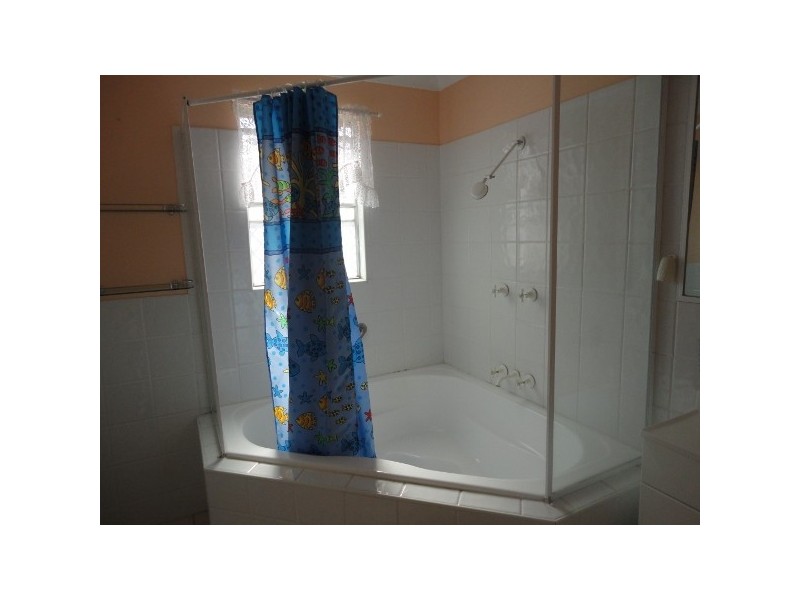 11 Nancy Street, Tamworth NSW 2340