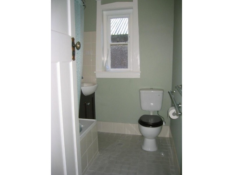 92 Upper Street, Tamworth NSW 2340