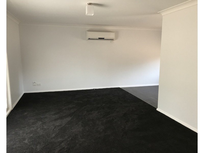 34 Glengarvin Drive, Tamworth NSW 2340