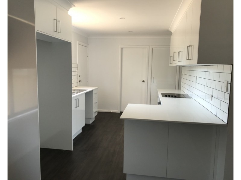 34 Glengarvin Drive, Tamworth NSW 2340