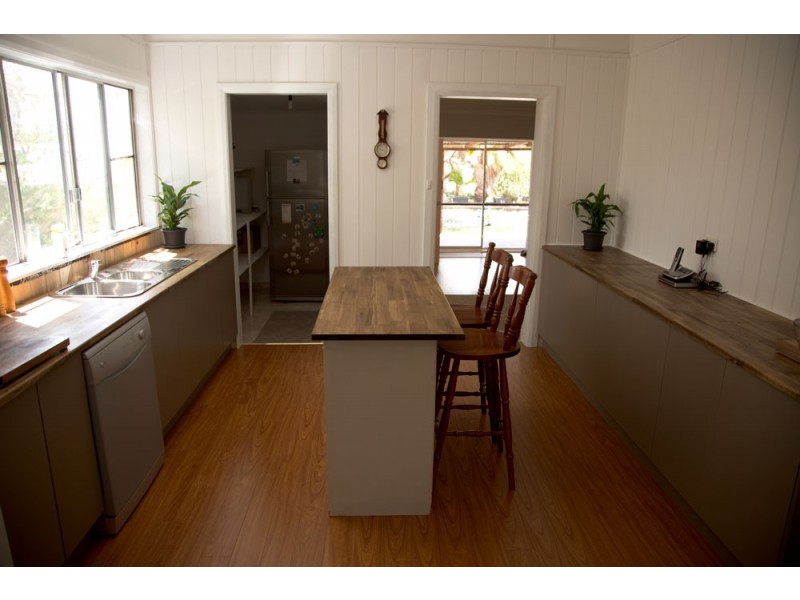 9 Bylong Road, Tamworth NSW 2340