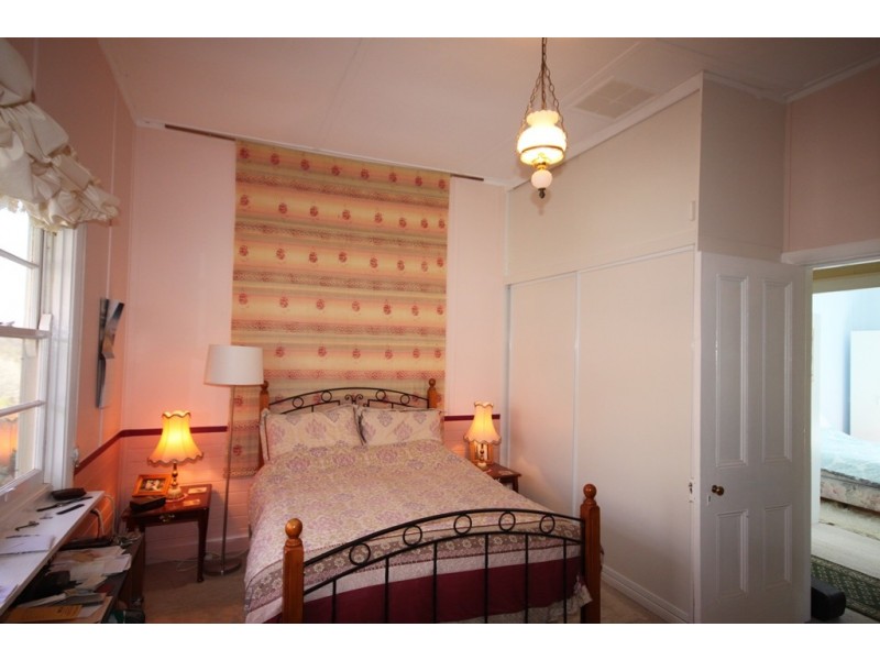 33 Church Street, Limbri NSW 2352