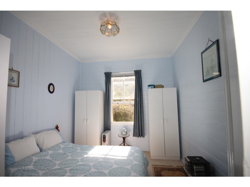 33 Church Street, Limbri NSW 2352