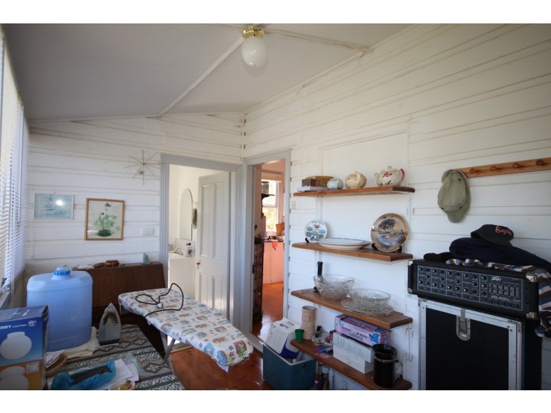 33 Church Street, Limbri NSW 2352
