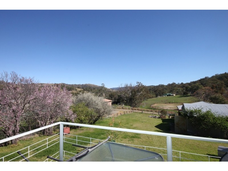 33 Church Street, Limbri NSW 2352