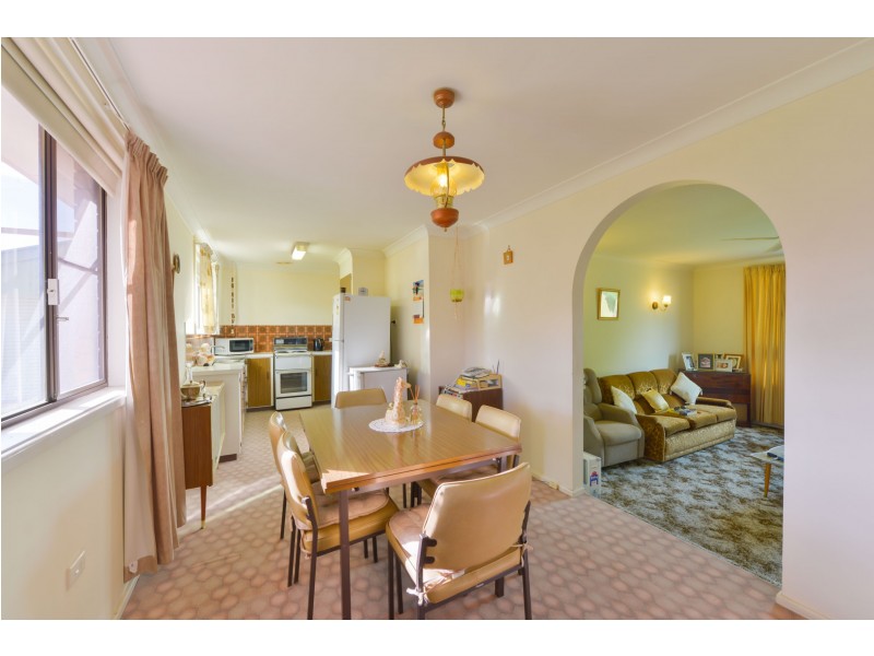 24 Jill Street, Tamworth NSW 2340