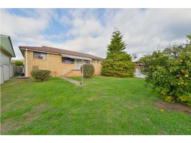 24 Jill Street, Tamworth NSW 2340