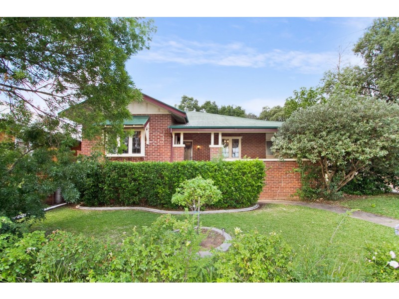 92 Upper Street, Tamworth NSW 2340