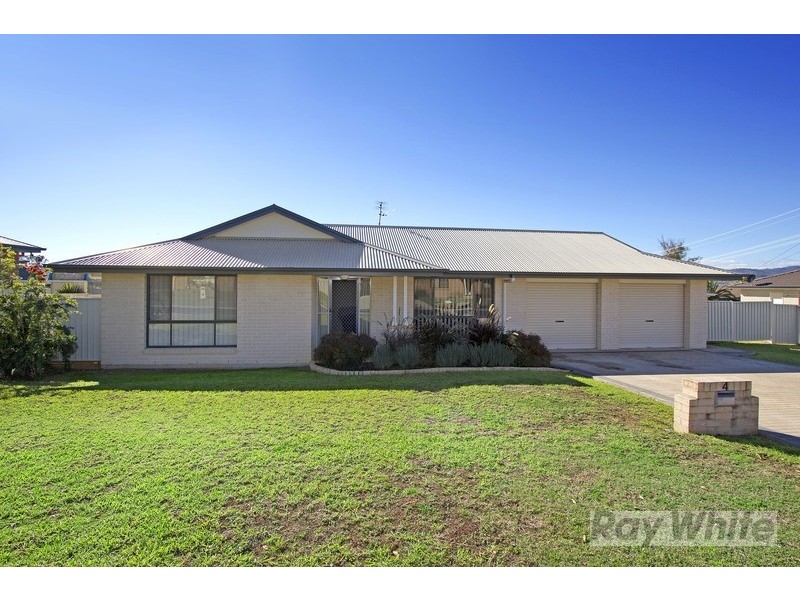 4 Warburton Drive, Westdale NSW 2340