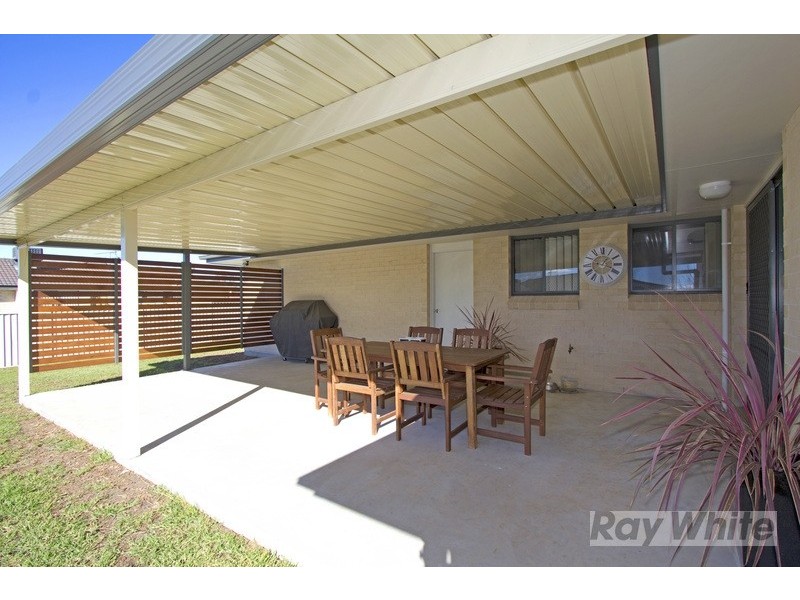 4 Warburton Drive, Westdale NSW 2340
