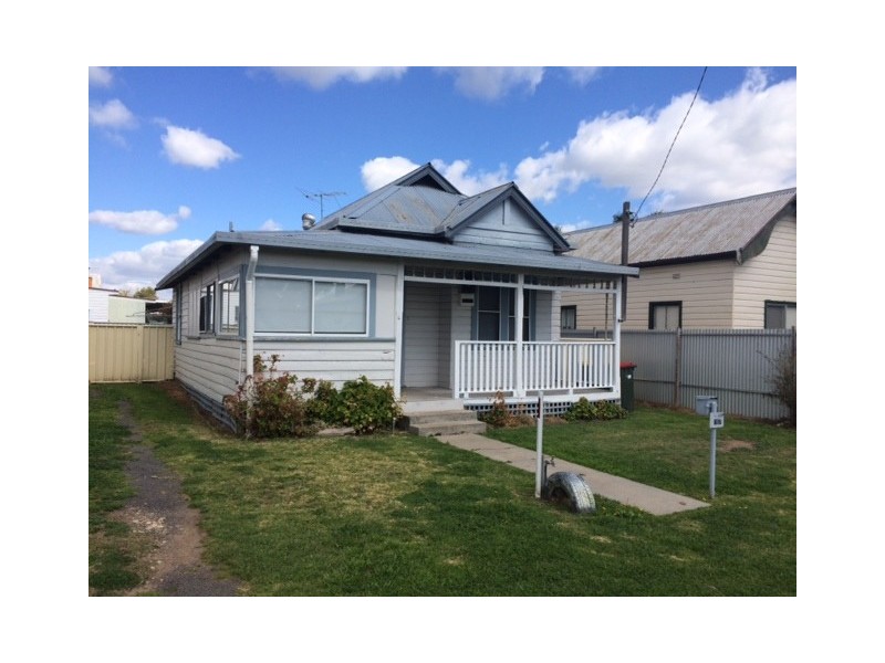 17 Russell Street, Werris Creek NSW 2341