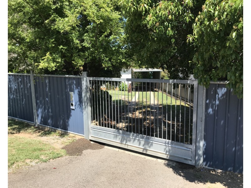 409A Armidale Road, Tamworth NSW 2340