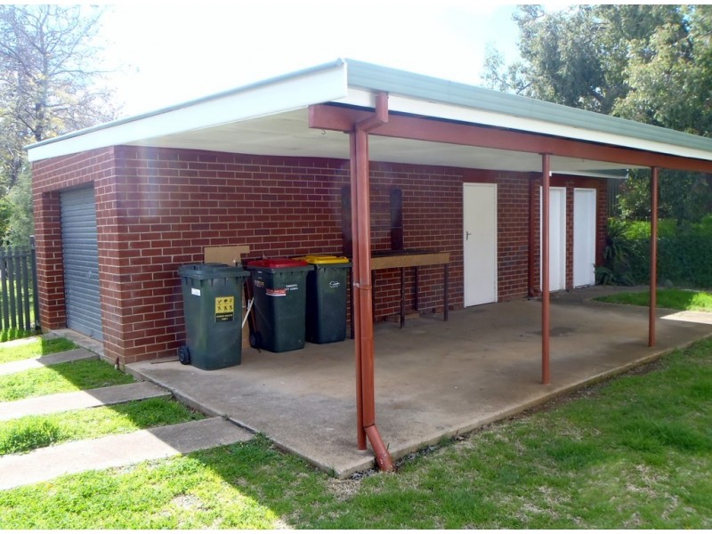 40 Upper Street, Tamworth NSW 2340