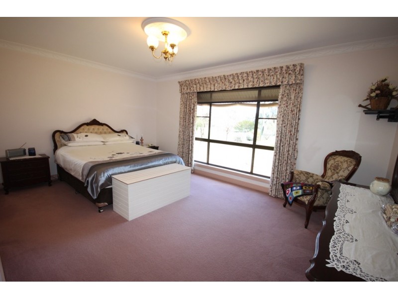 176 Meldorn Lane, Tamworth NSW 2340