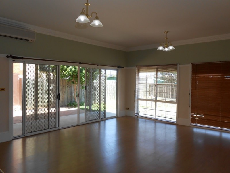 17 Darling Street, Tamworth NSW 2340