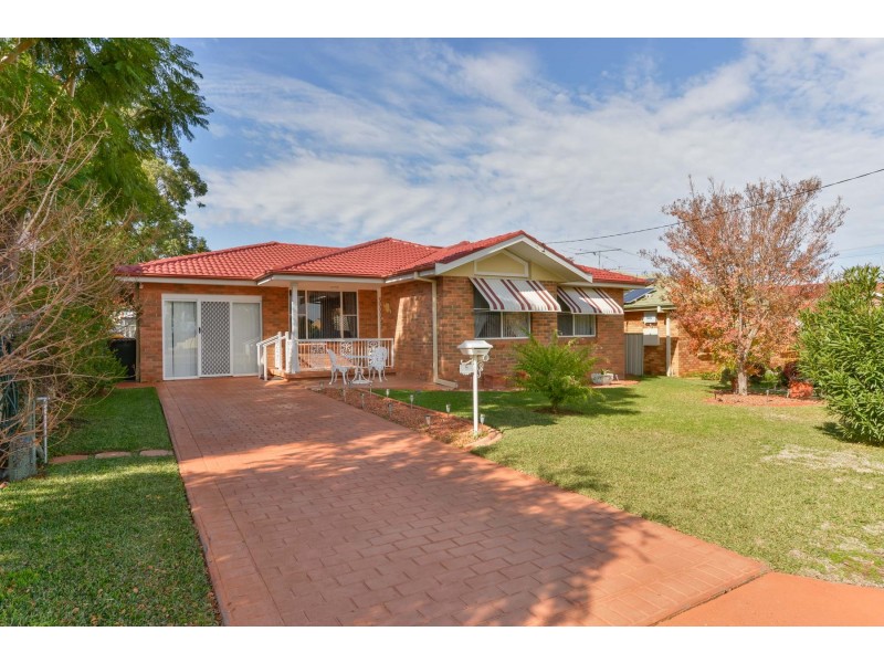 5 Hunt Street, Tamworth NSW 2340