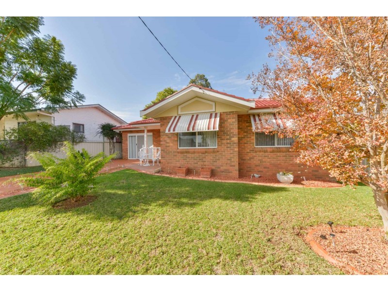 5 Hunt Street, Tamworth NSW 2340