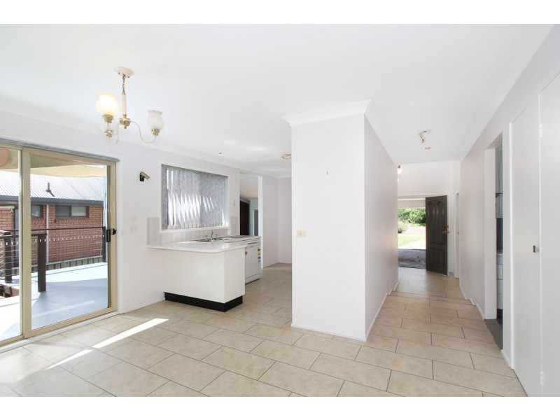 17 Caloola Street, Tamworth NSW 2340