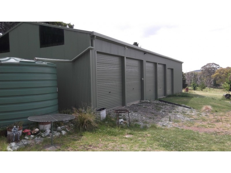 896 Barry Road, Hanging Rock NSW 2340