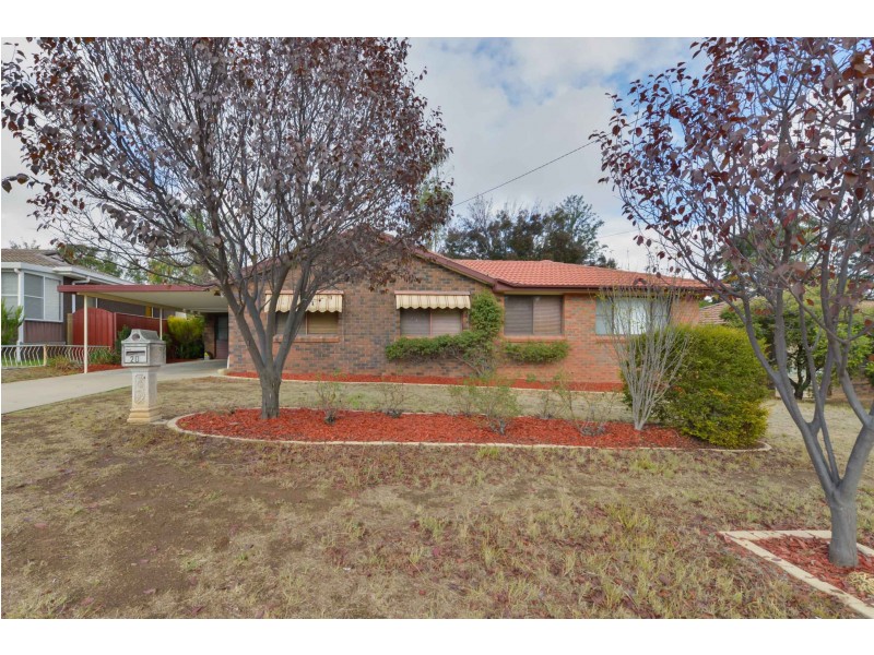 20 Inala Crescent, Tamworth NSW 2340