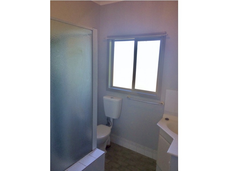 2/55 Manilla Road, Tamworth NSW 2340