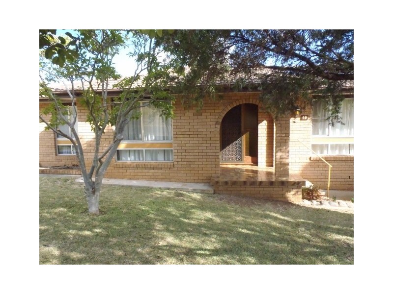 19 Monteray Street, Tamworth NSW 2340