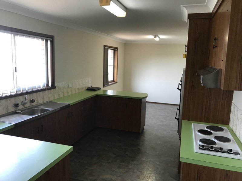 19 Monteray Street, Tamworth NSW 2340
