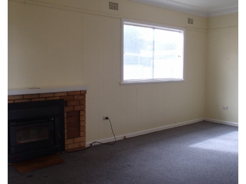 376 Armidale Road, Tamworth NSW 2340