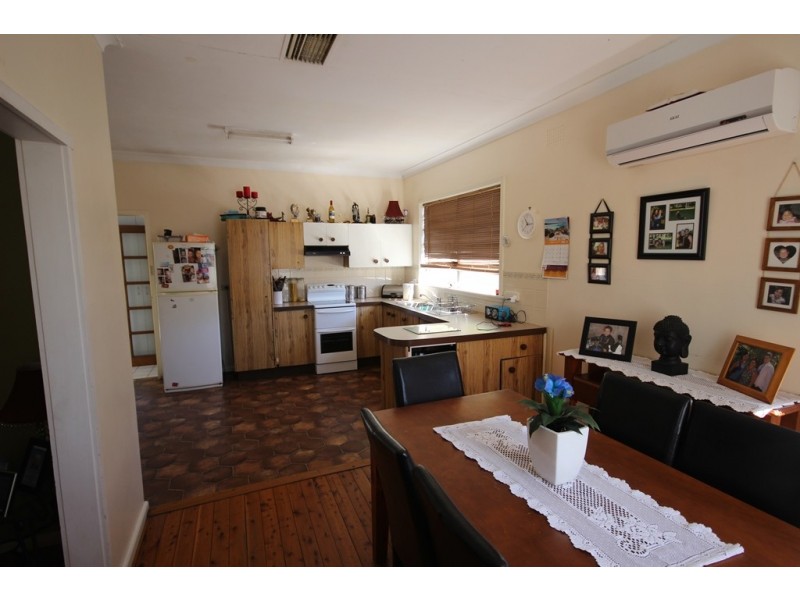 60 David Street, Tamworth NSW 2340