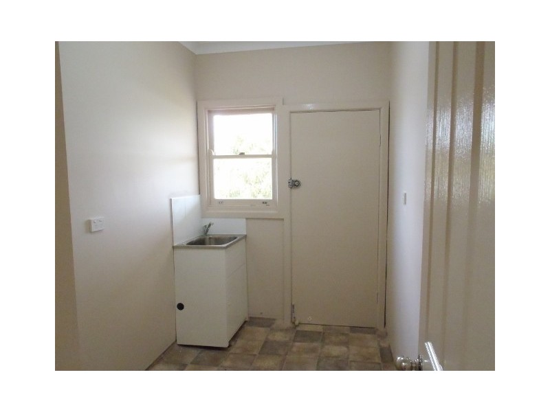 571 Armidale Road, Tamworth NSW 2340