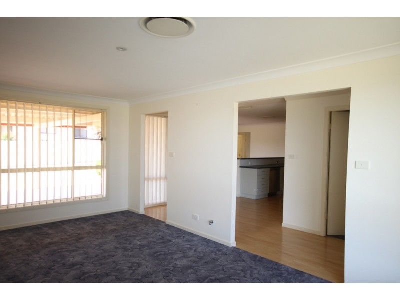 52 Boronia Drive, Calala NSW 2340