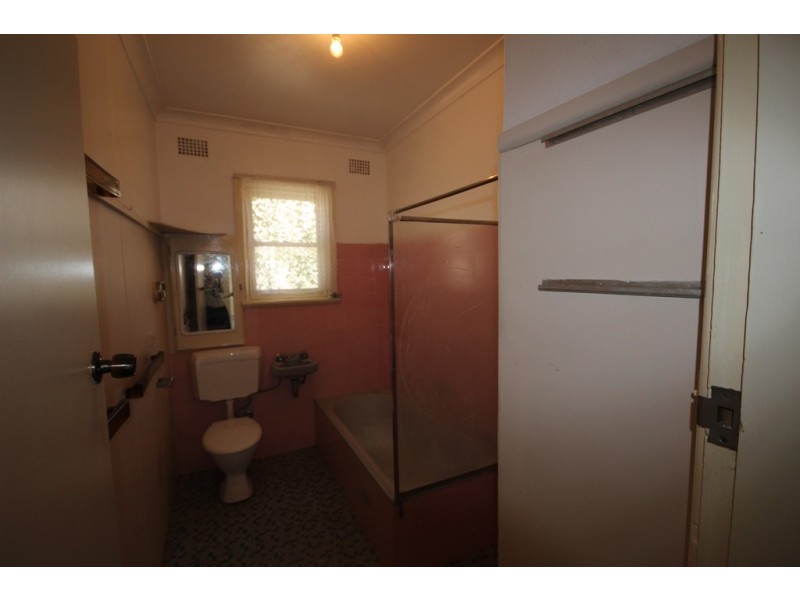 376 Armidale Road, Tamworth NSW 2340