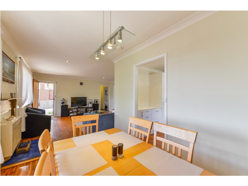 130 Upper Street, Tamworth NSW 2340