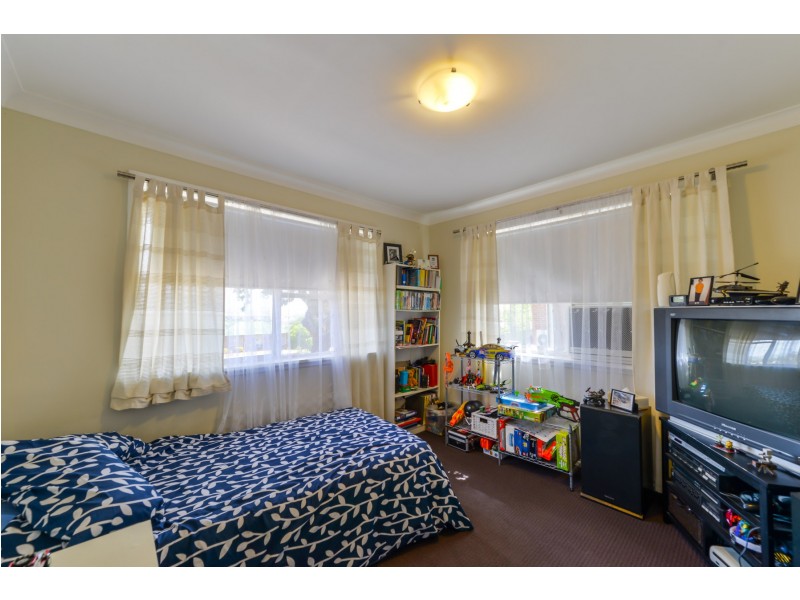 130 Upper Street, Tamworth NSW 2340