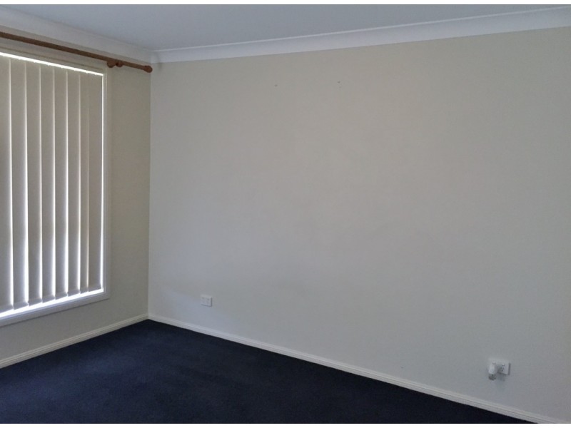 4 Burdekin Place, Tamworth NSW 2340