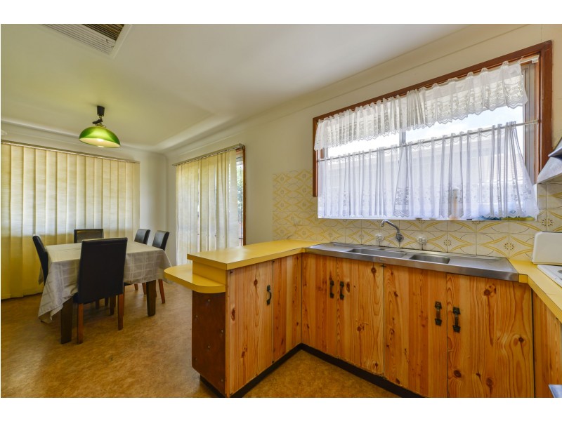 6 Adam Street, Tamworth NSW 2340