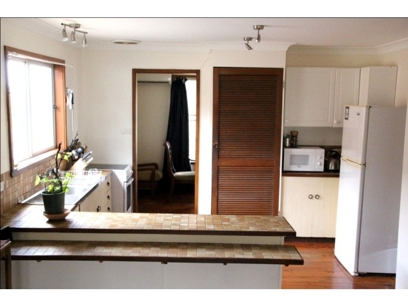 8 Wright Street, Tamworth NSW 2340