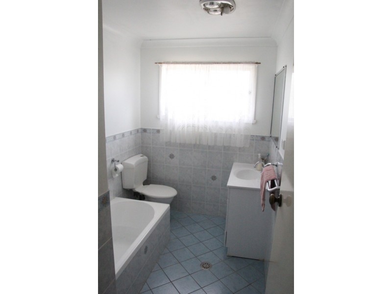 8 Wright Street, Tamworth NSW 2340