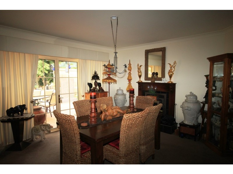 65 Greg Norman Drive, Tamworth NSW 2340