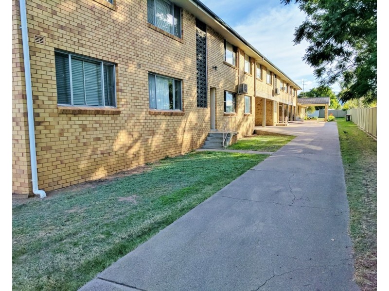 3/2 Edward Street, Tamworth NSW 2340