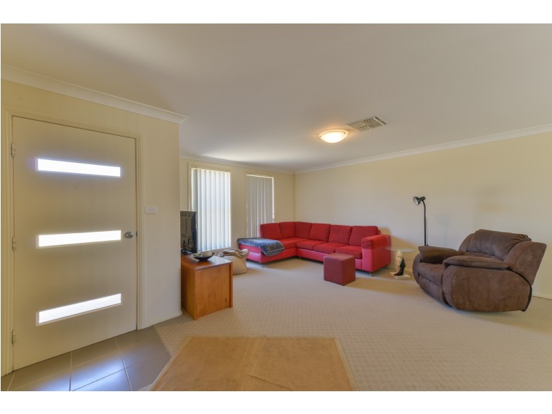 16A Karenvar Avenue, Calala NSW 2340
